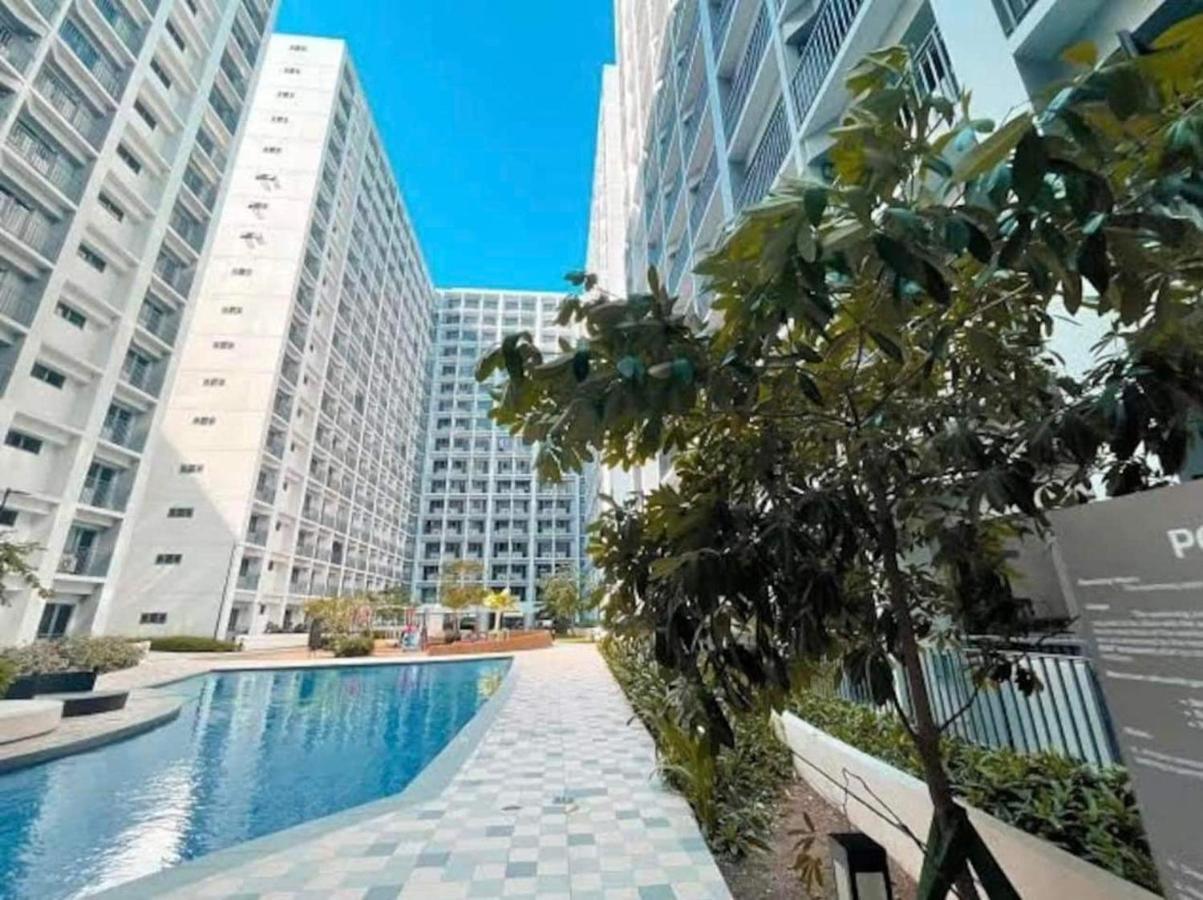 Deluxe Suites Razelles 2 At Shore 2 Residences Tower 1 Пасай Екстериор снимка